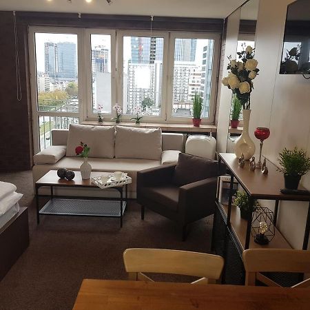 Alma Apartments Rondo Onz Warszawa Eksteriør bilde